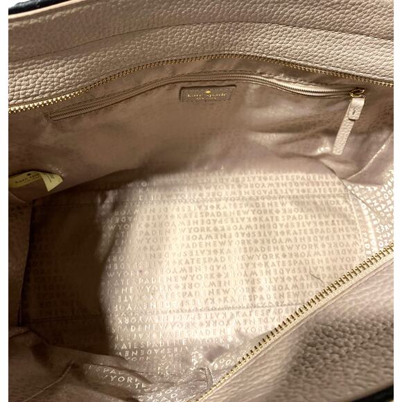 Kate Spade New York Chester Street Allyn Large Tan Blush Black Tassel EUC - Picture 7 of 9